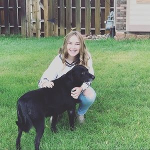 Meet your Posher, Abbi